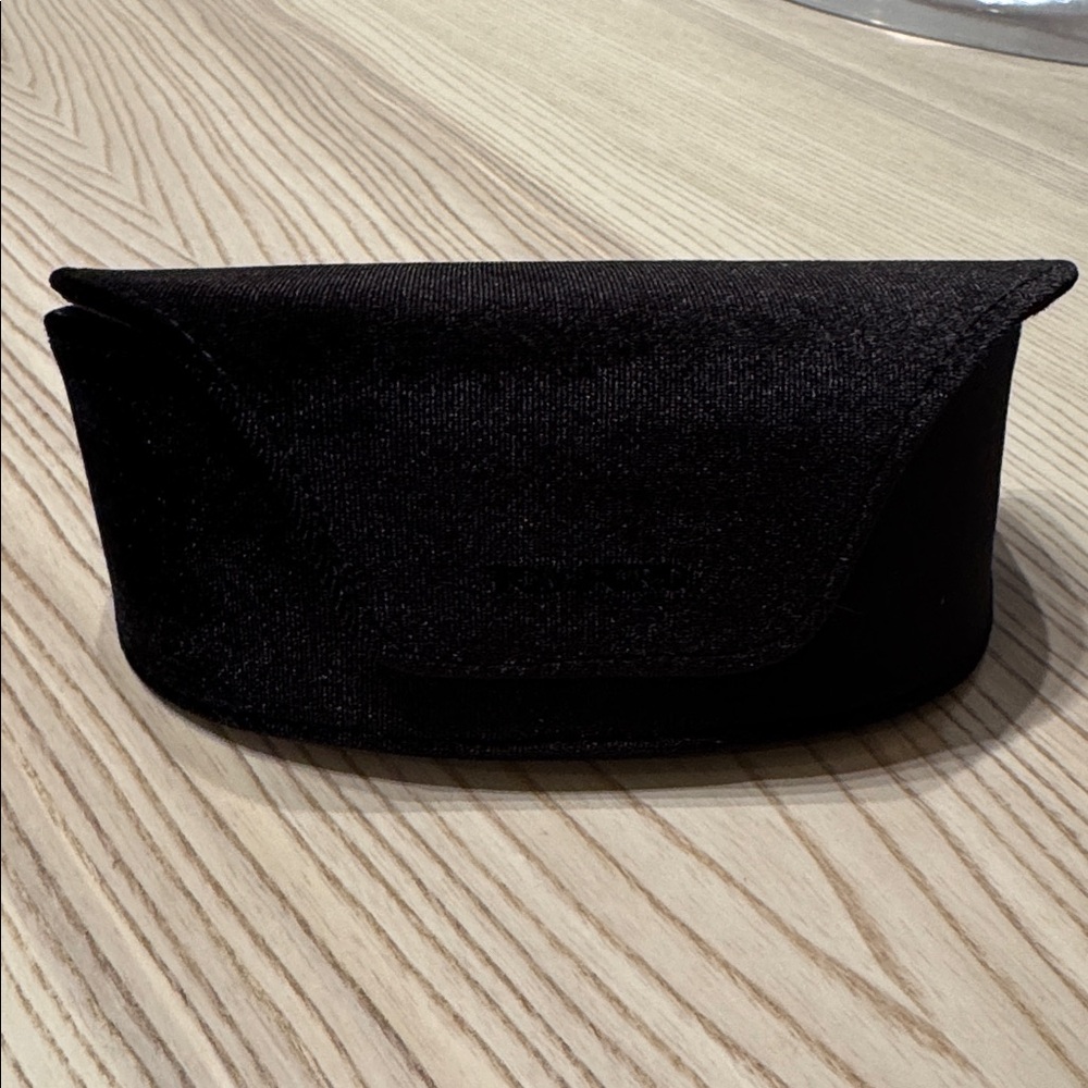 TOM FORD Elegant Black Sunglasses Case NWT